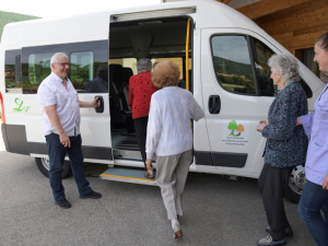 Inauguration du bus mutualisé "LE RAPPROCHEUR"